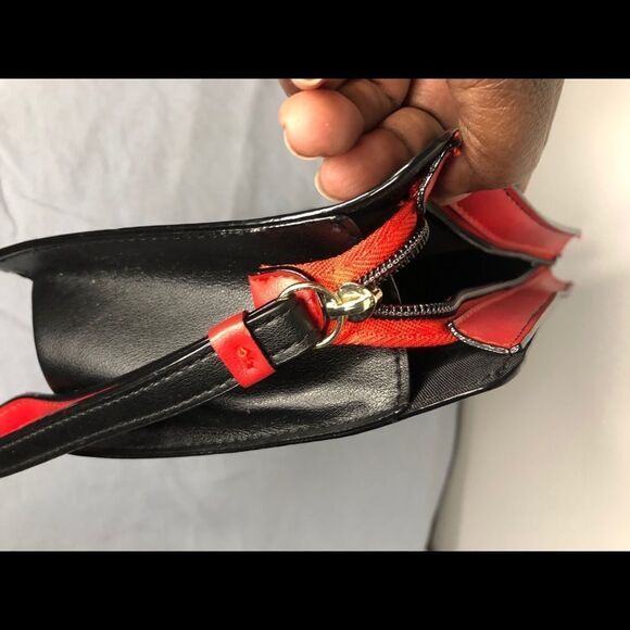 Victoria’s Secret TOO GLAM TO GIVE A D*** wristlet - Picture 6 of 11